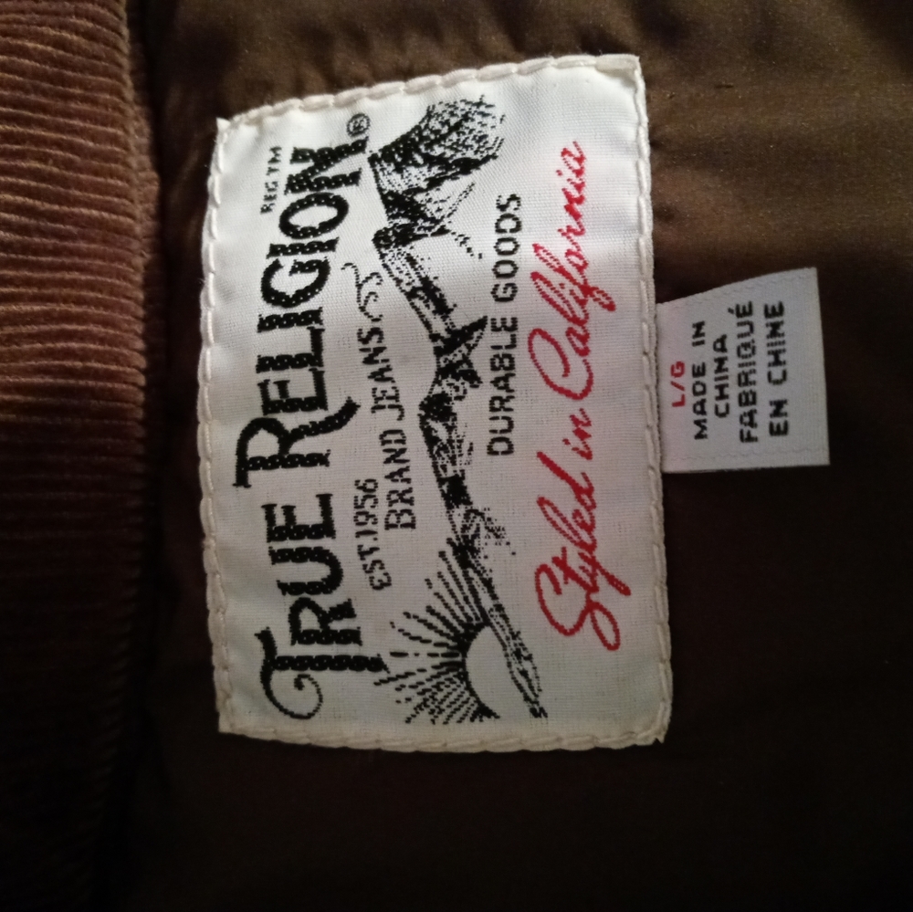 Vest - Picture 3 of 4